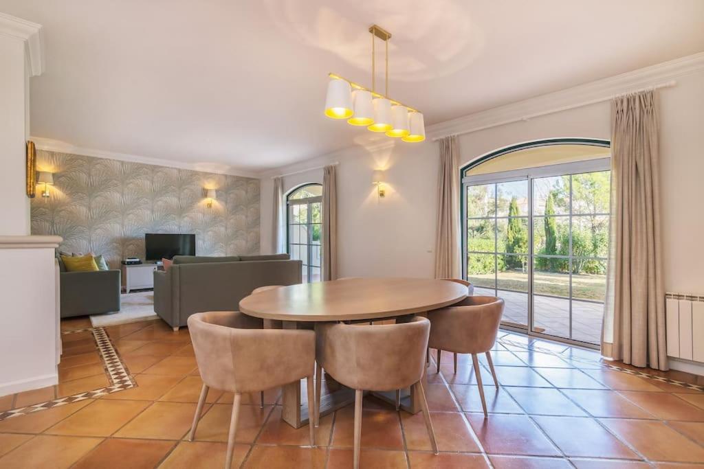 Moradia Geminada Com 2 Quartos Quinta Do Lago Exterior photo